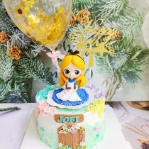 愛麗絲夢遊仙境奶油公仔蛋糕（6吋）